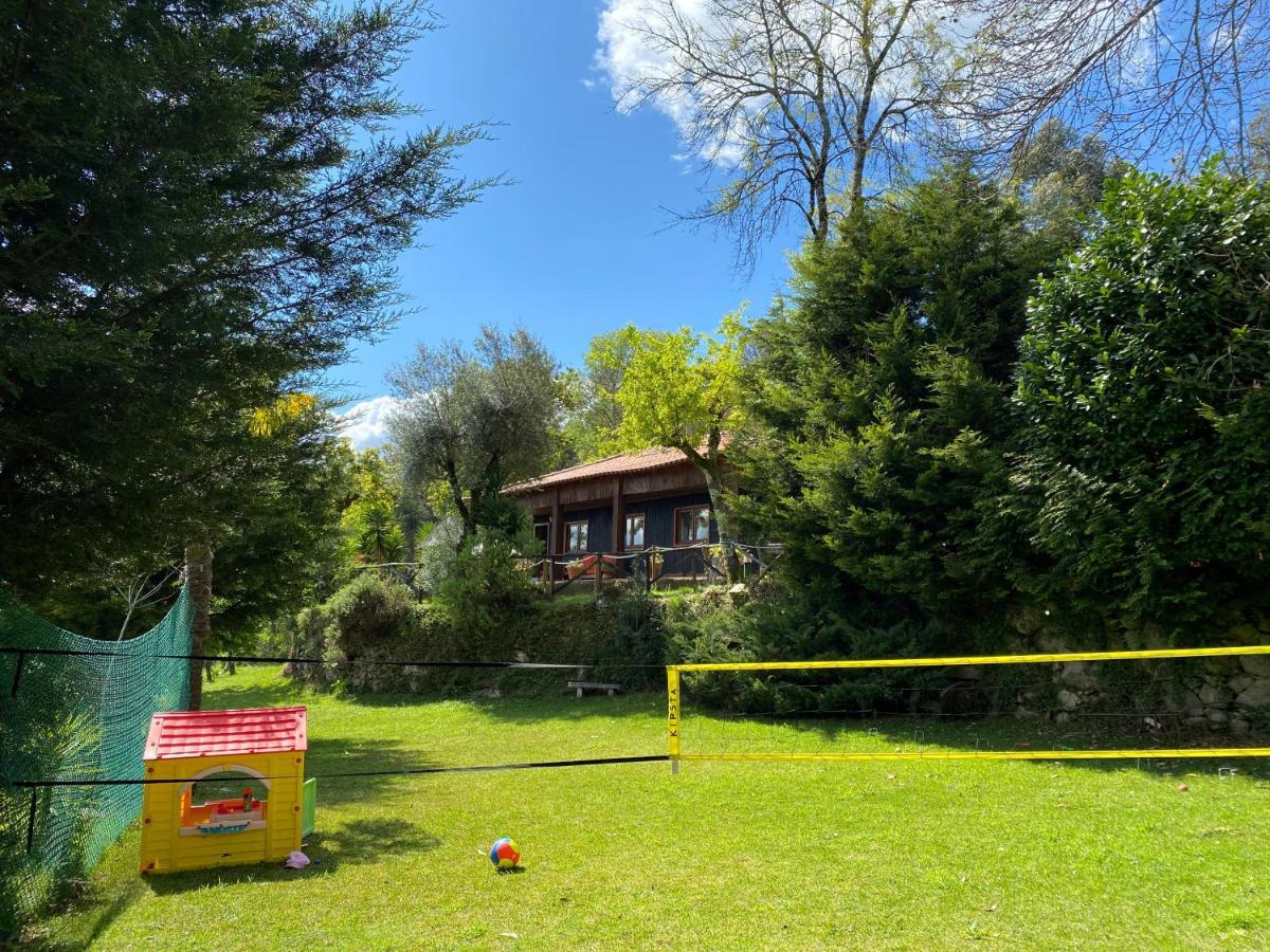 Quinta Leiras De Mondim * Pico